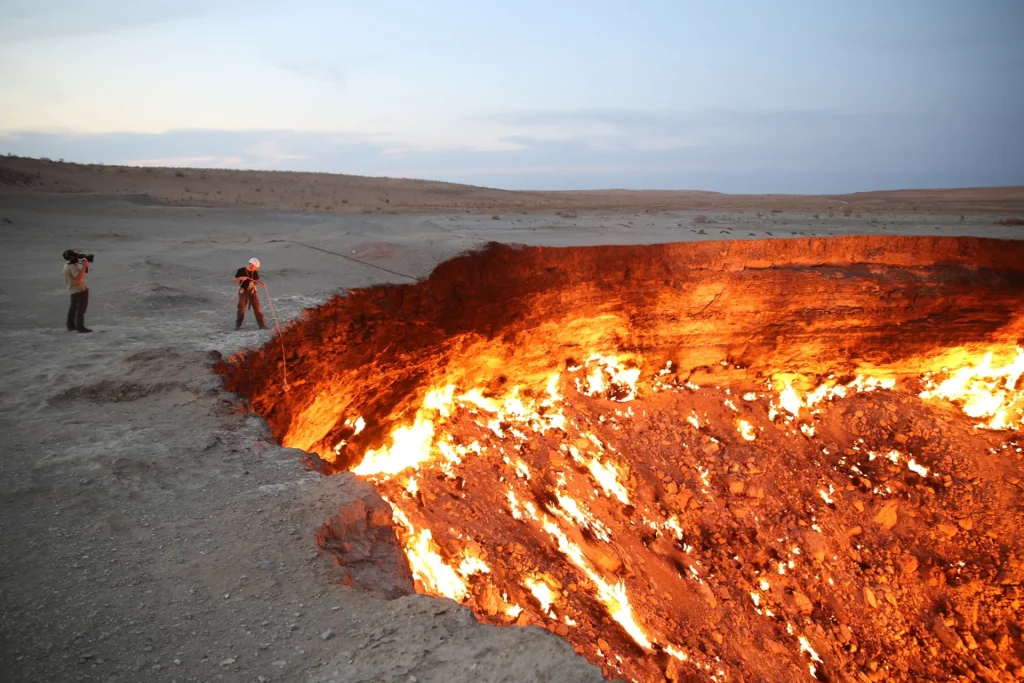 The First-Ever Expedition to Turkmenistan's "Door to Hell" (Image- National Geographic)